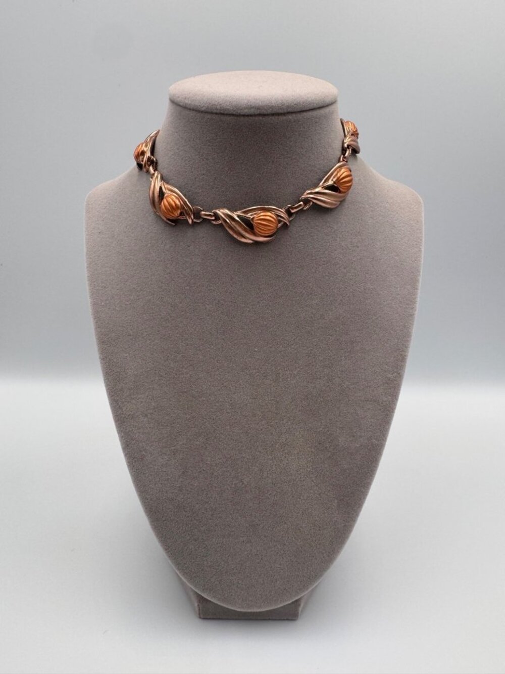 Vintage Copper Tone Floral Bud Leaf Link Choker Necklace Mid Century Style